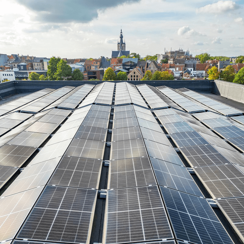 Renovation of technical installations: hvac, photovoltaic panels